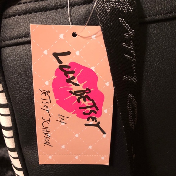 Betsey Johnson Blush Heart Backpack - Picture 10 of 16